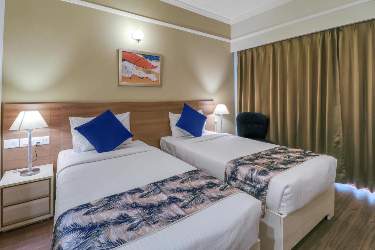 Starlit Suites Newtown Kolkata Exterior photo